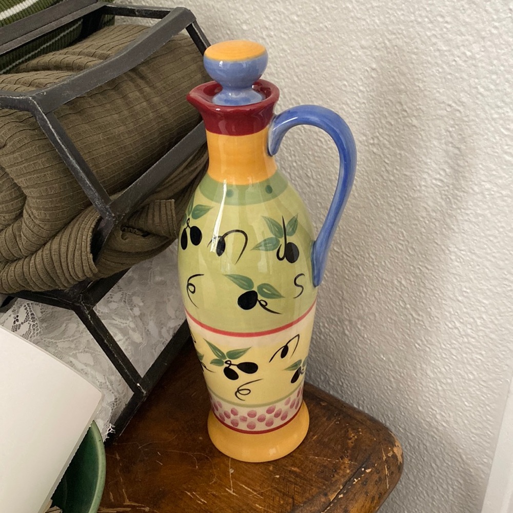 Cute 2000’s oil bottle